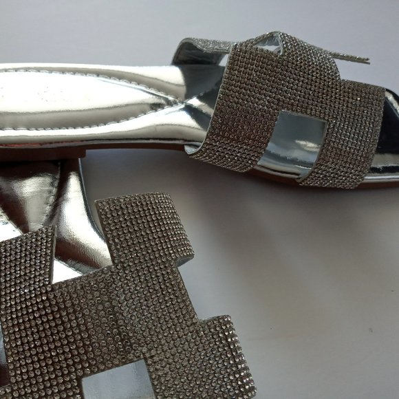 Women Rhinestone Glitter Sandal ,Slip on Slide Silver Color - Picture 3 of 3